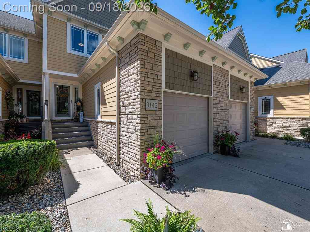 Condo For Sale - 3142 Charm Harbor Drive <br/> Monroe, MI 48162