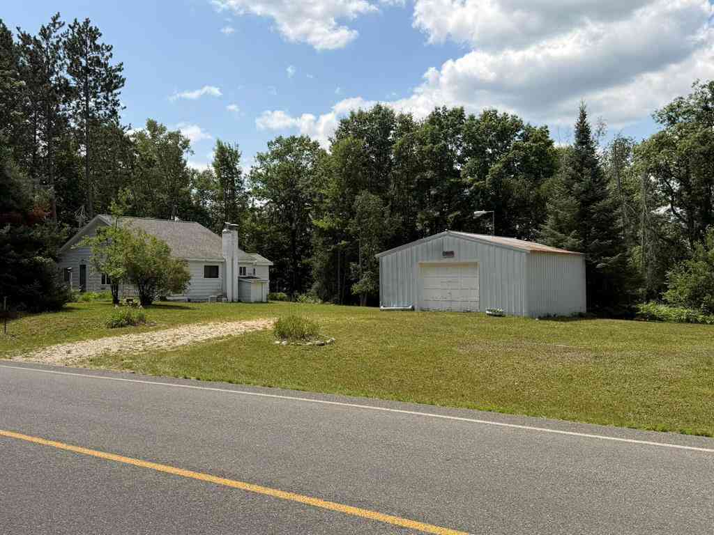 Homes For Sale - 3530 S Vandermeulen Road <br/> Lake City, MI 49651