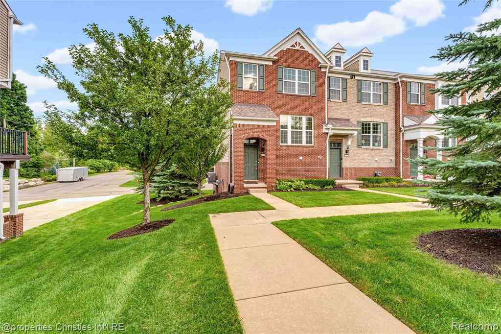 Condo For Sale - 44578 Ellery Lane <br/> Oakland County, Novi, MI 48377