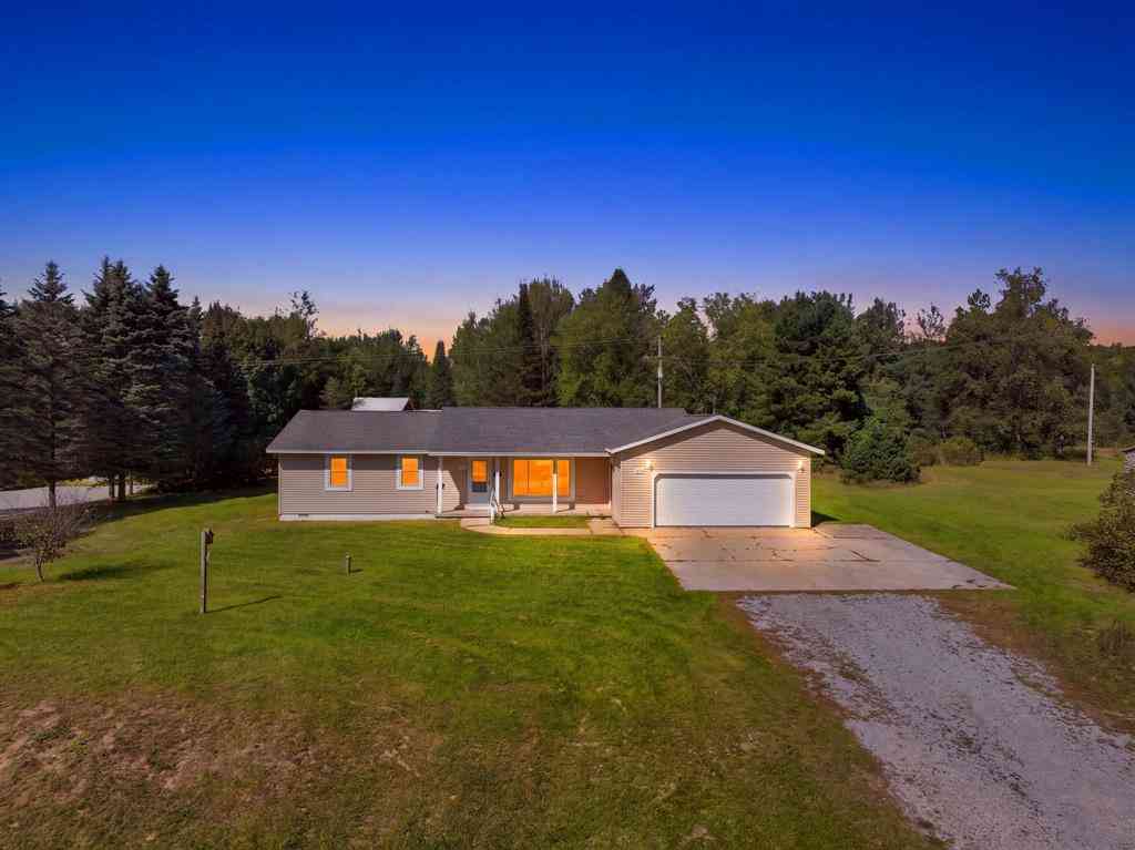 Homes For Sale - 3912 W Sanborn Road <br/> Lake City, MI 49651