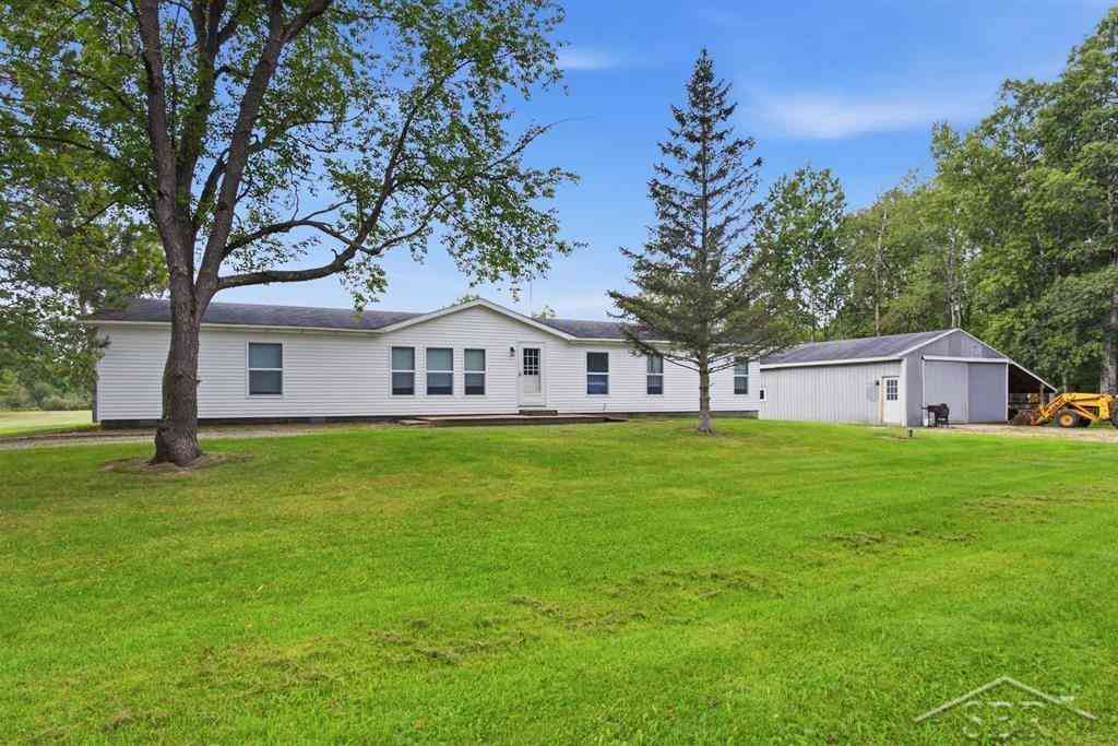 Homes For Sale - 4849 N Skenes Road <br/> Midland County, Sanford, MI 48657
