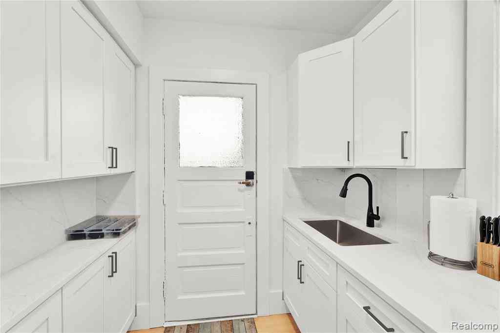 Condo For Rent - 1032 Vaughn Street <br/> Ann Arbor, MI 48104