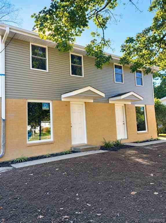 Condo For Rent - 652 Franklin Street <br/> Genesee County, Linden, MI 48451