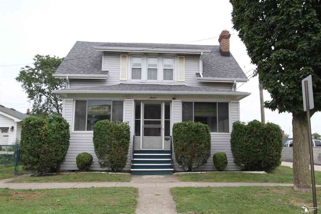 Homes For Sale - 16 W Sixth Street <br/> Monroe County, Monroe, MI 48161