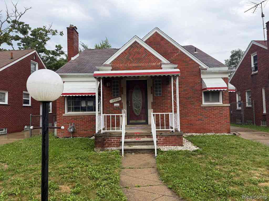 Homes For Sale - 18952 Mark Twain Street <br/> Detroit, MI 48235