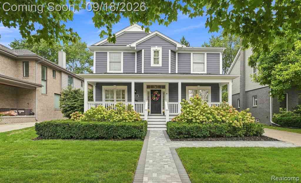 Homes For Sale - 2501 Dorchester Road <br/> Birmingham, MI 48009