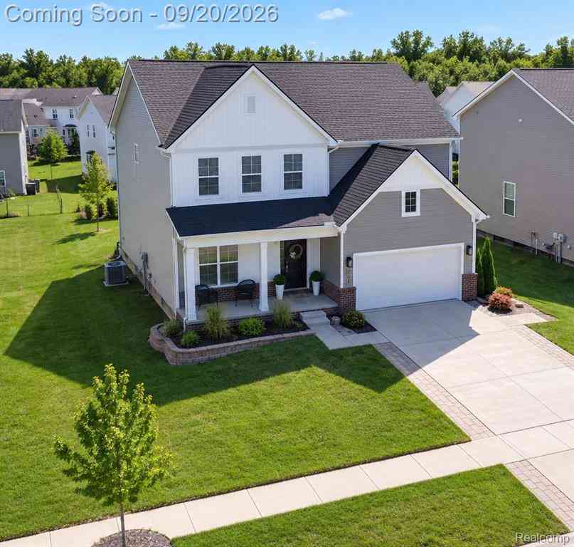 Homes For Sale - 251 Quartz Way <br/> White Lake, MI 48386