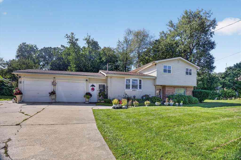 Homes For Sale - 3325 Hampshire Avenue <br/> Flint, MI 48504