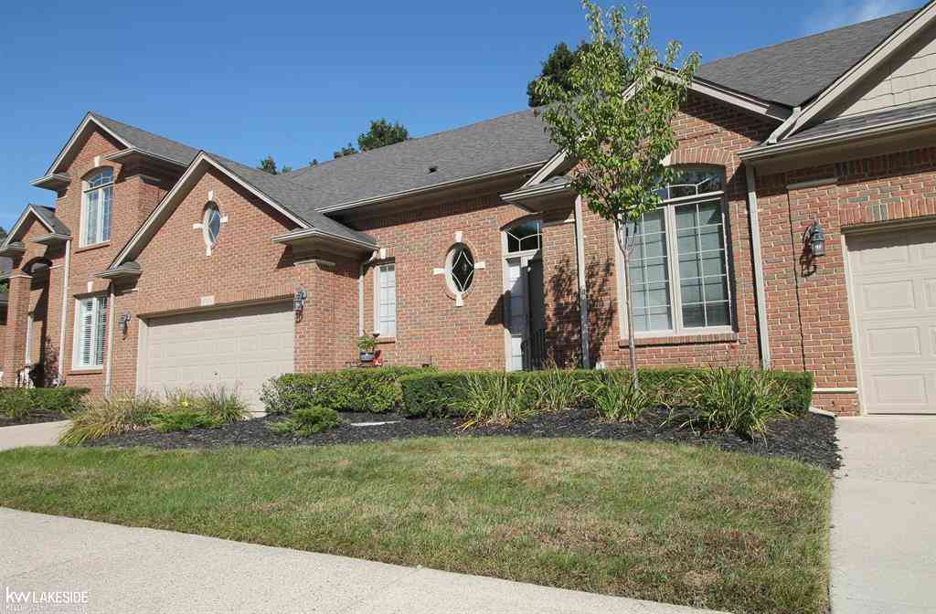 Condo For Sale - 57554 Brookfield Way <br/> Washington, MI 48094
