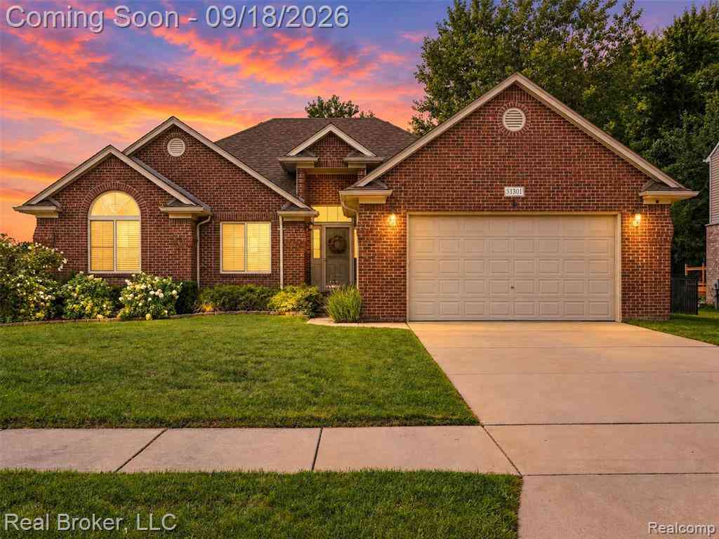 Homes For Sale - 51301 Brushford Drive <br/> Chesterfield, MI 48047