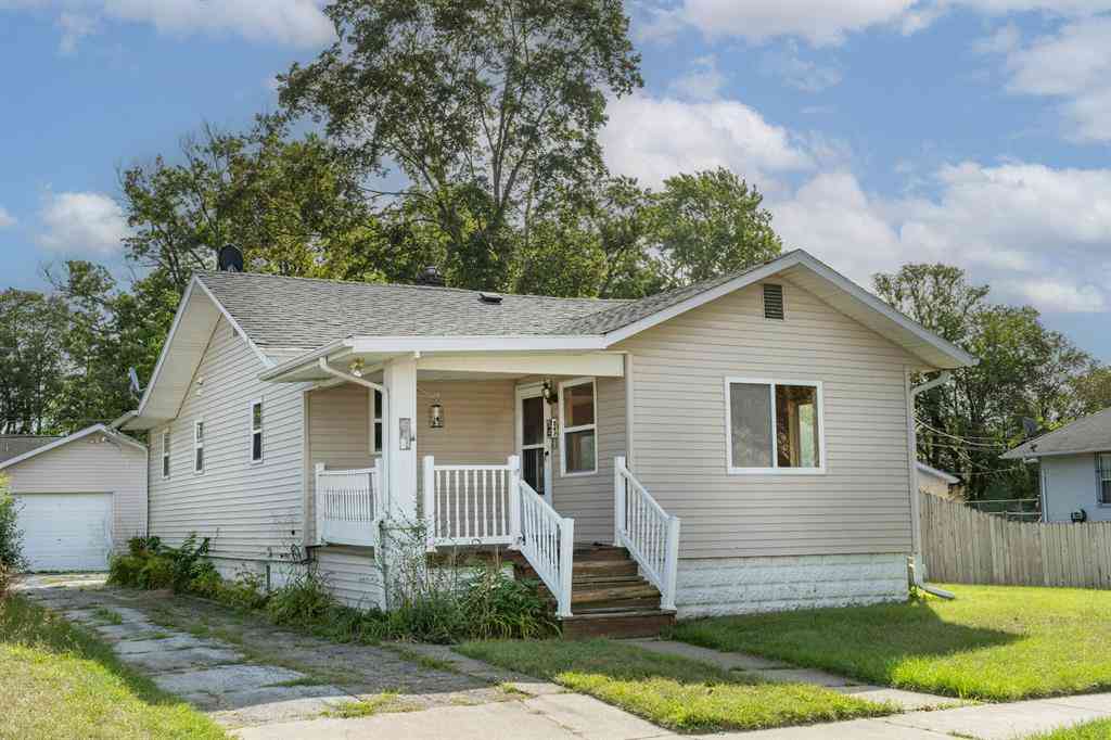 Homes For Sale - 847 Colfax Avenue <br/> Benton Harbor, MI 49022