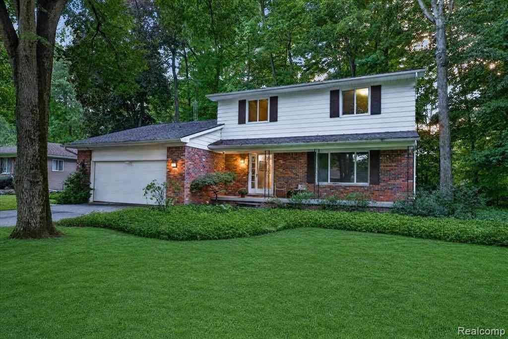 Homes For Sale - 2249 Belle Meade Drive <br/> Davison, MI 48423
