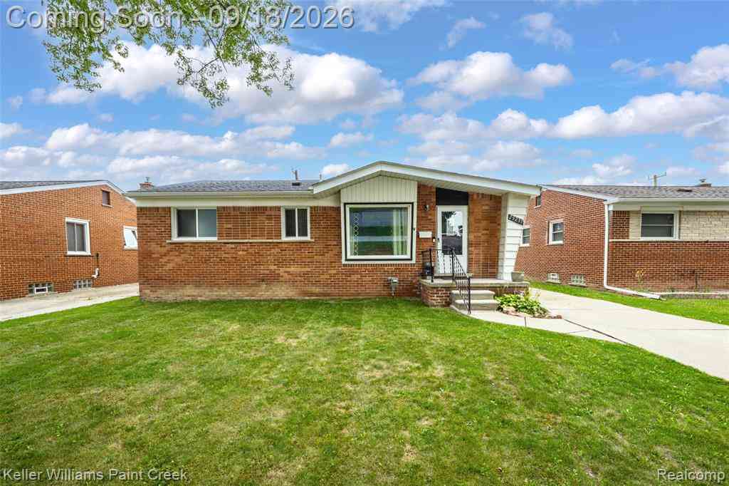 Homes For Sale - 29237 Boston Street <br/> Saint Clair Shores, MI 48081