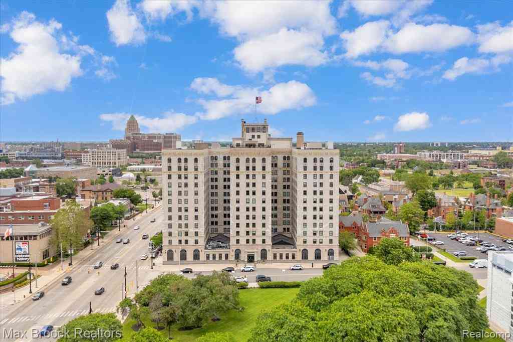 Condo For Sale - 15 E Kirby Street  #820<br/> Detroit, MI 48202