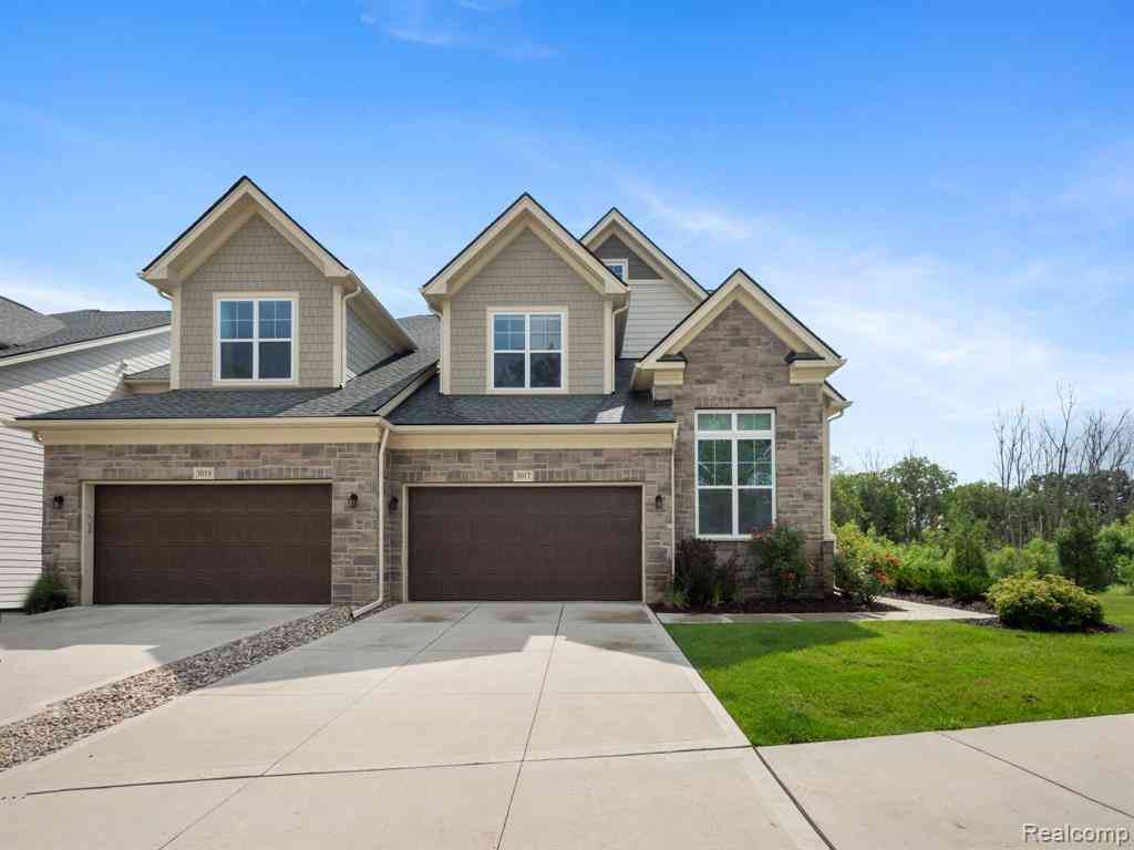 Condo For Rent - 3017 N Spurway Drive <br/> Ann Arbor, MI 48105