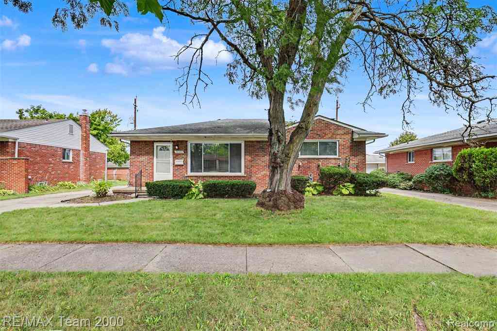 Homes For Sale - 26366 Ann Arbor Trail <br/> Dearborn Heights, MI 48127
