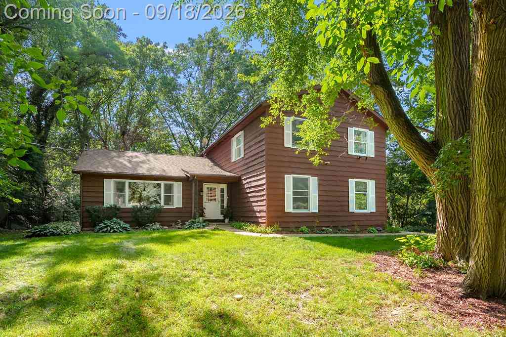 Homes For Sale - 7423 Ravine Road <br/> Kalamazoo, MI 49009