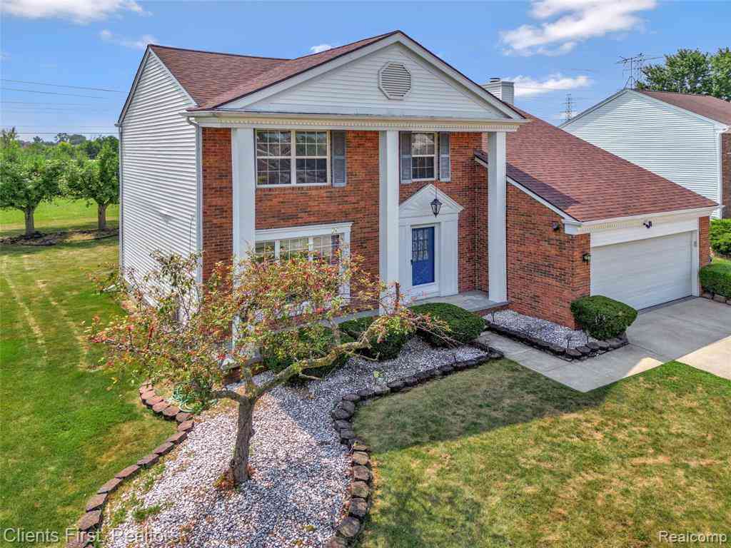 Homes For Sale - 44685 Fair Oaks Drive <br/> Canton, MI 48187
