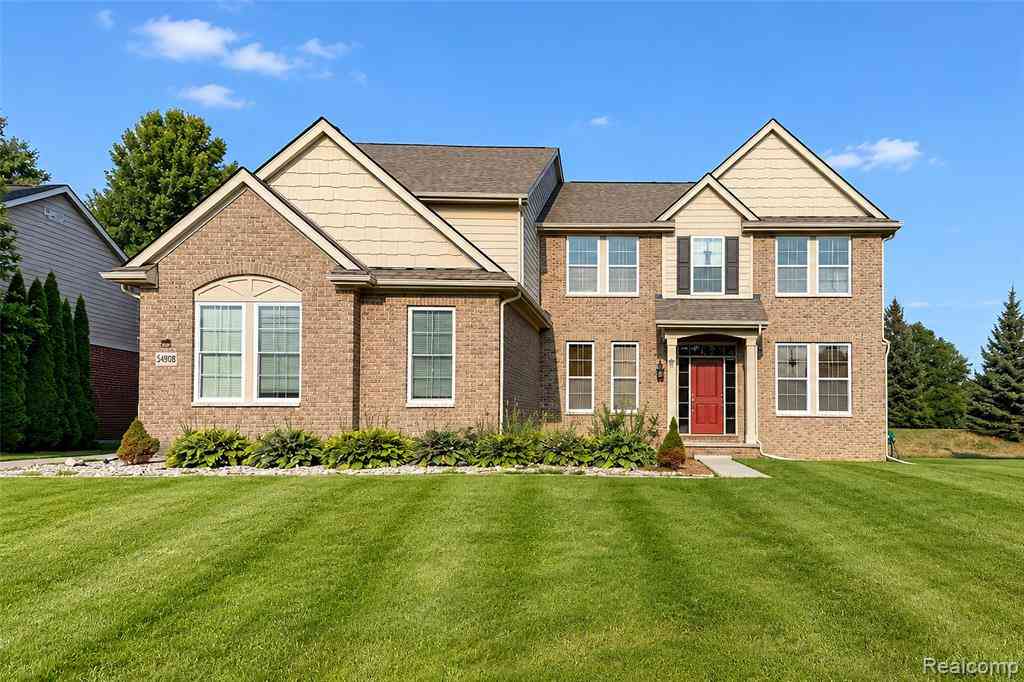Homes For Sale - 54908 N Grenelefe Circle W W<br/> South Lyon, MI 48178