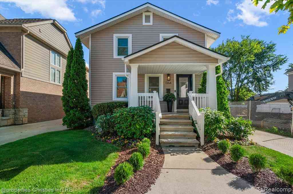 Homes For Sale - 1364 Humphrey Avenue <br/> Birmingham, MI 48009
