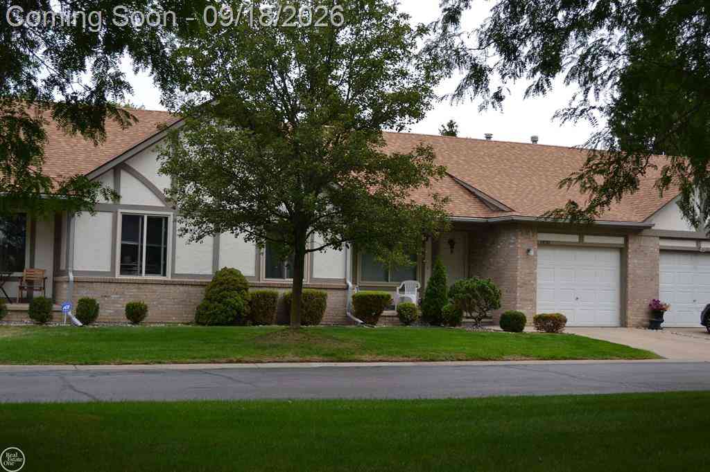 Condo For Sale - 40780 Magnolia East Drive <br/> Clinton Township, MI 48038