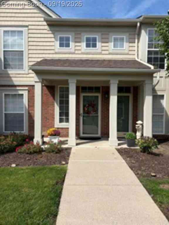 Condo For Sale - 52268 Naugatuck Drive <br/> Macomb, MI 48042