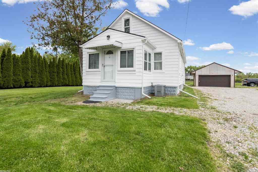 Homes For Sale - 18905 Voiland Street <br/> Roseville, MI 48066