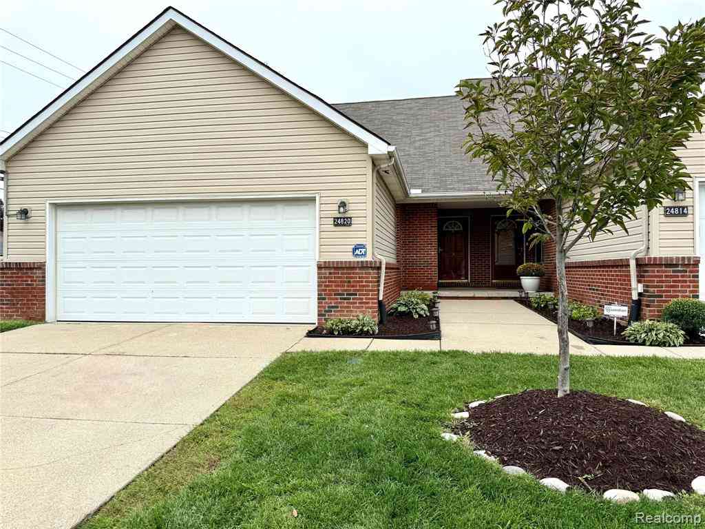 Condo For Sale - 24820 Ashley Court <br/> Redford, MI 48239