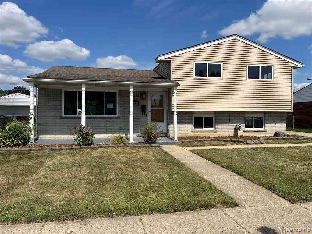 Homes For Sale - 2535 Camel Drive <br/> Sterling Heights, MI 48310