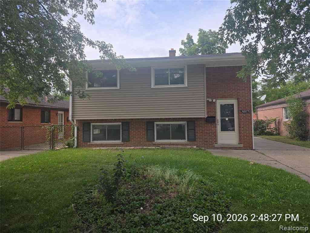 Homes For Rent - 4882 Southfield Road <br/> Dearborn Heights, MI 48125