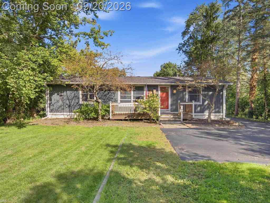Homes For Sale - 2789 Hickory Lawn Road <br/> Rochester, MI 48307