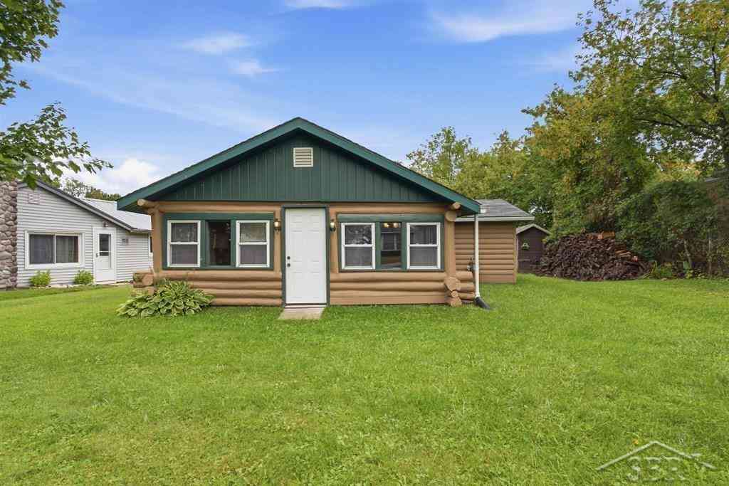 Homes For Sale - 108 Cass Street <br/> Houghton Lake, MI 48629