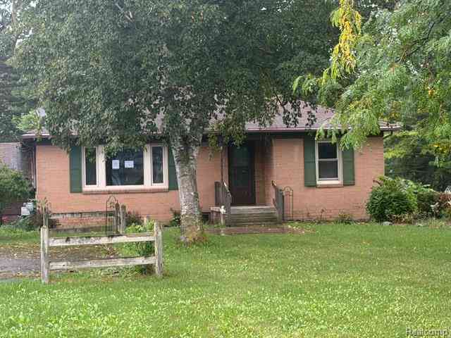 Homes For Sale - 6435 S State Road <br/> Goodrich, MI 48438