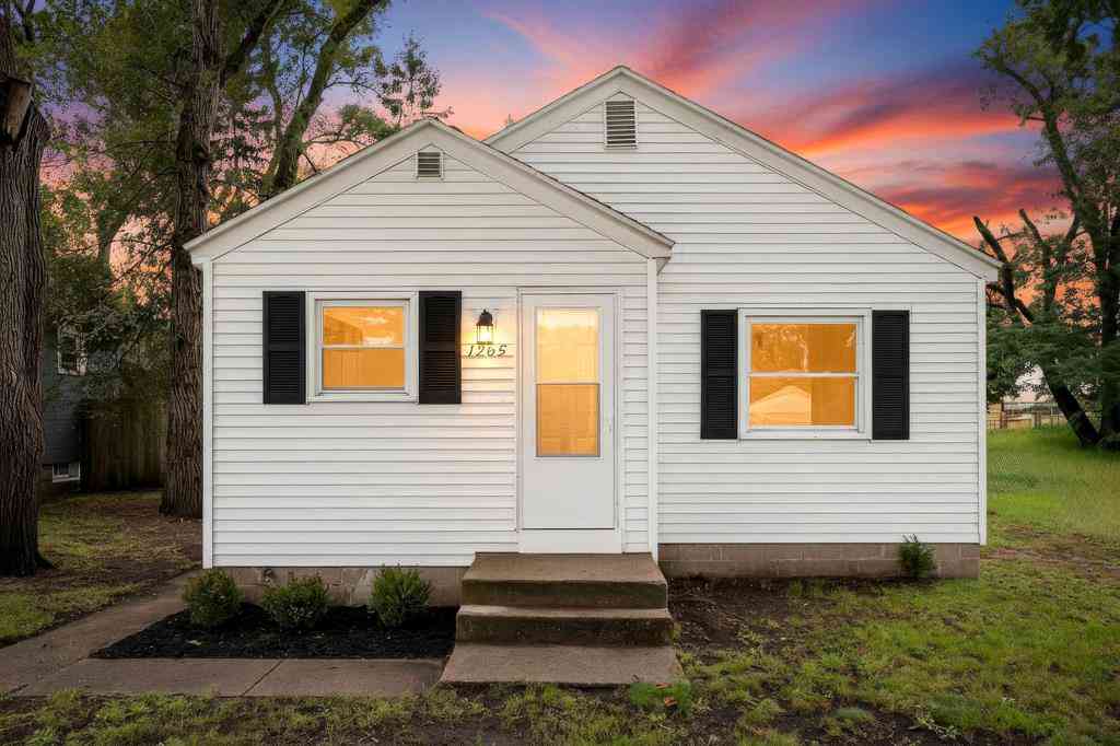 Homes For Sale - 1265 Catherine Avenue <br/> Muskegon, MI 49442