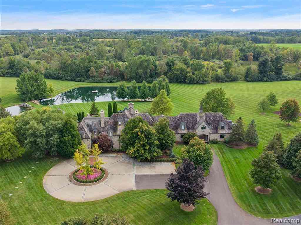 Homes For Sale - 5333 Pleasant Lake Road <br/> Ann Arbor, MI 48103