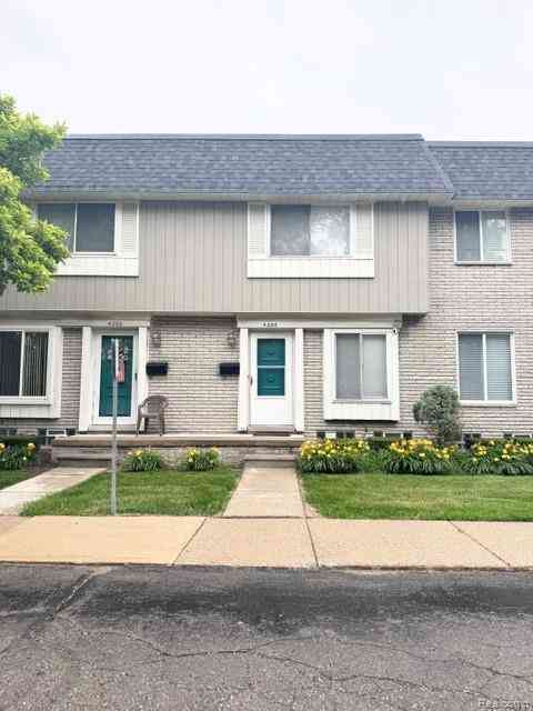 Condo For Sale - 4386 15 Mile Road <br/> Sterling Heights, MI 48310