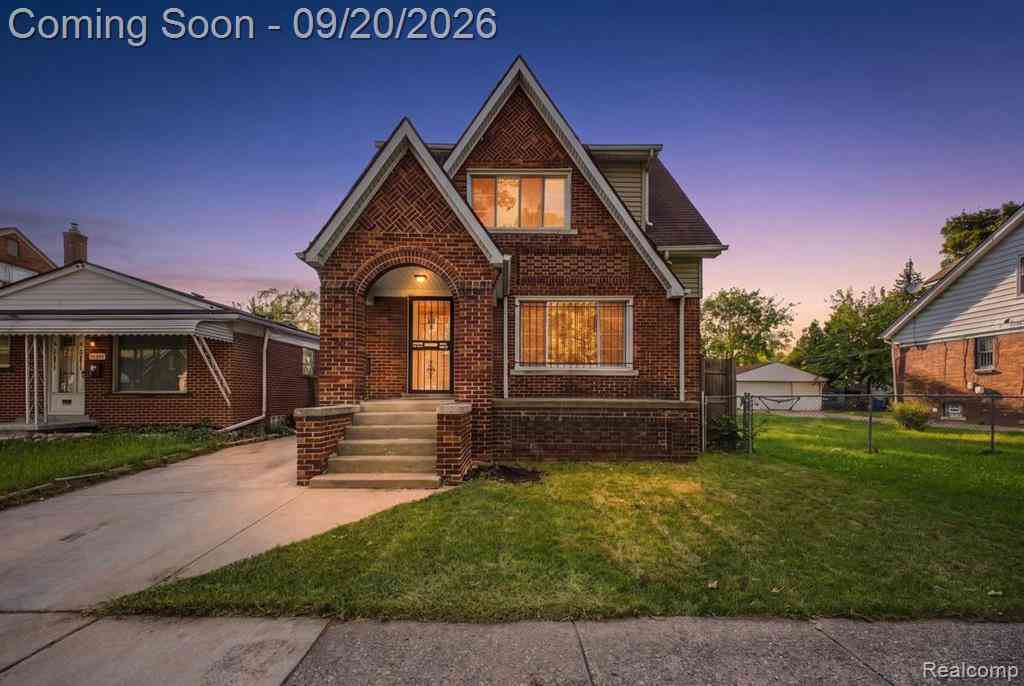 Homes For Sale - 7647 Faust Avenue <br/> Detroit, MI 48228