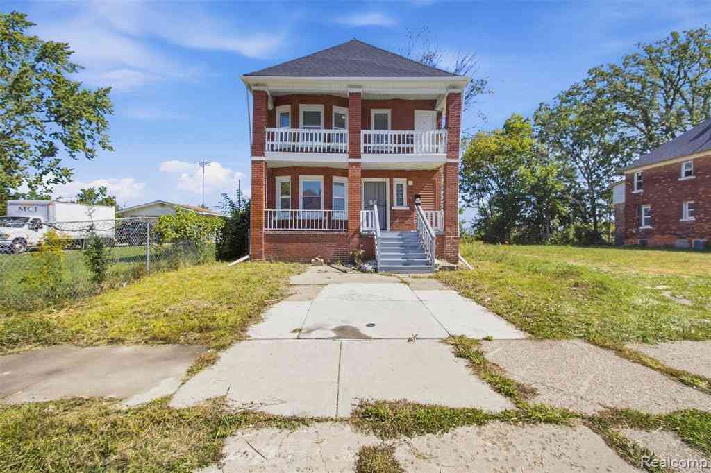 Homes For Sale - 3010 Montclair Street <br/> Detroit, MI 48214