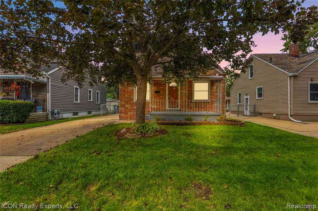 Homes For Rent - 825 N Edison Avenue <br/> Royal Oak, MI 48067
