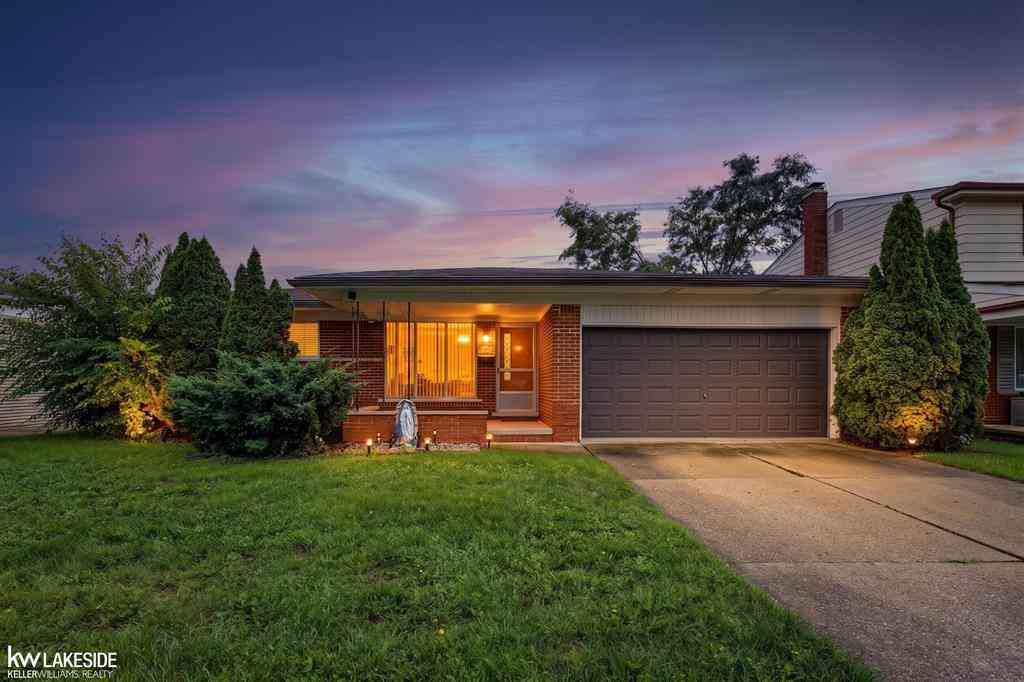 Homes For Sale - 14632 Alger Avenue <br/> Warren, MI 48088