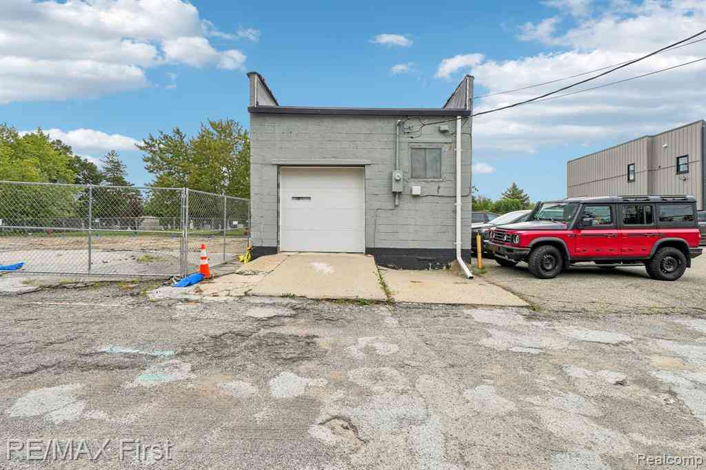 Homes For Sale - 1213 N Main Street <br/> Royal Oak, MI 48067