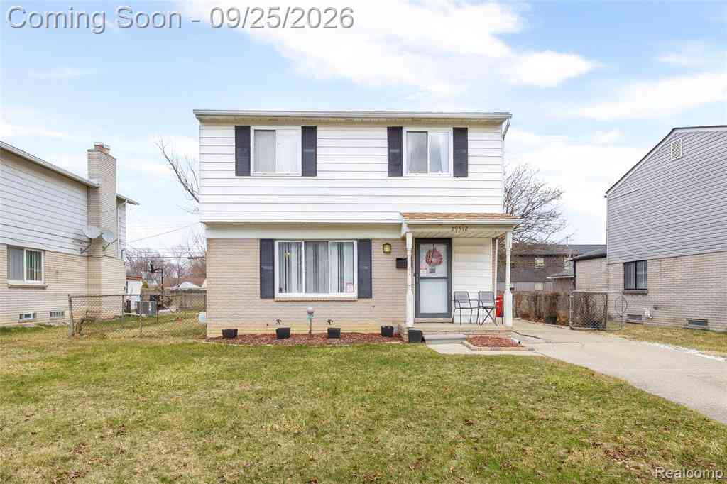 Homes For Sale - 29512 Brentwood Street <br/> Southfield, MI 48076