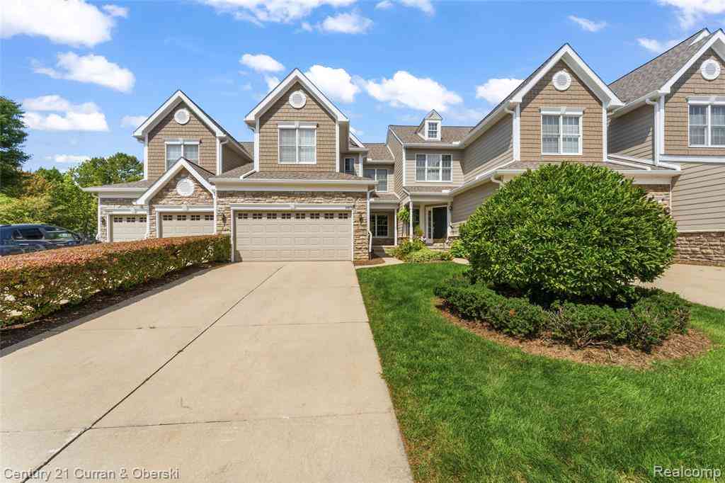 Condo For Rent - 49970 Blackberry Trail <br/> Novi, MI 48374