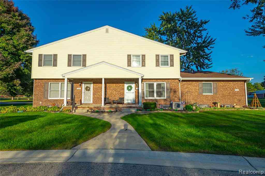 Condo For Sale - 3746 Ramblewood Drive <br/> Port Huron, MI 48060