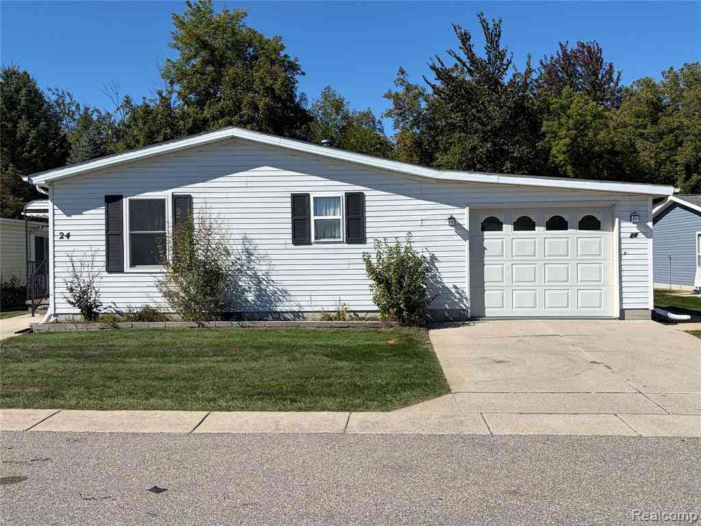 Homes For Sale - 4333 24th Avenue  #24<br/> Fort Gratiot, MI 48059