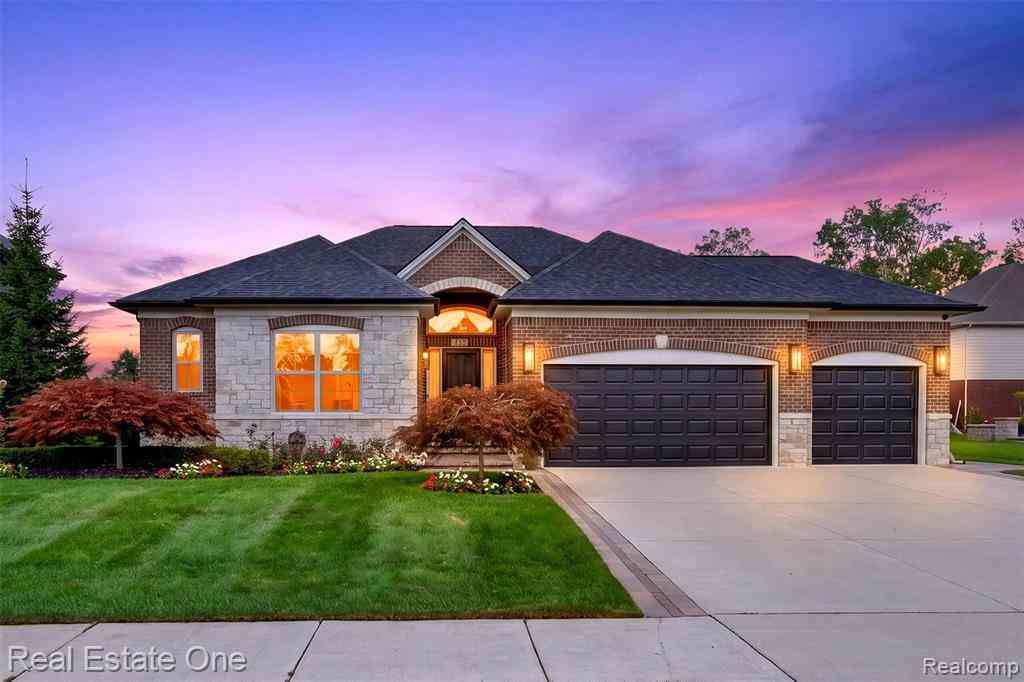 Homes For Sale - 2034 Osprey  <br/> Troy, MI 48083