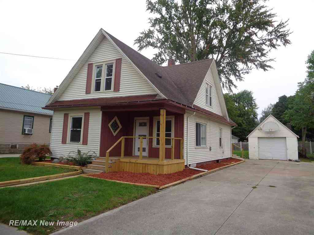 Homes For Sale - 2024 Vermont Street <br/> Saginaw, MI 48602