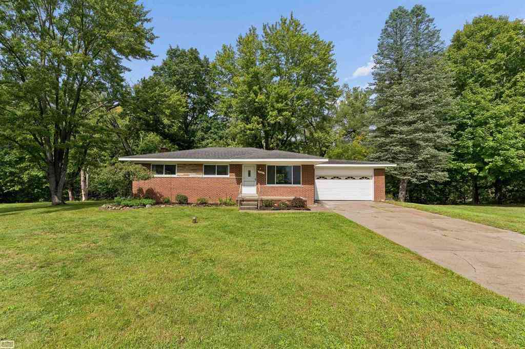 Homes For Sale - 21601 Chester Road <br/> Macomb County, Ray, MI 48096