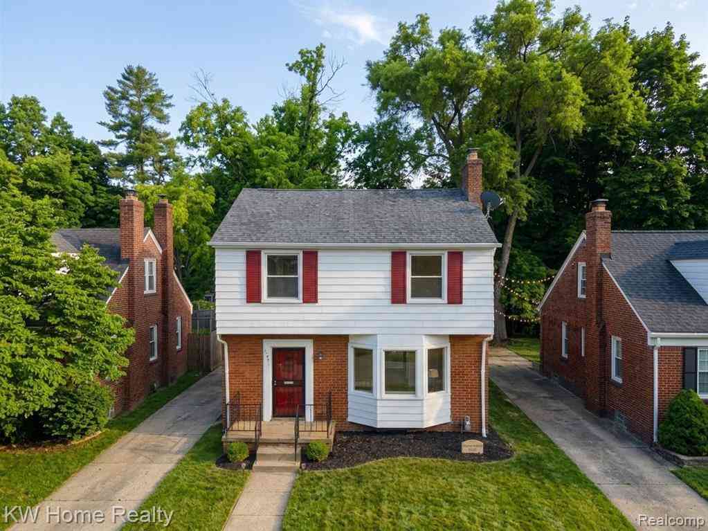 Homes For Sale - 18477 Lindsay Street <br/> Detroit, MI 48235