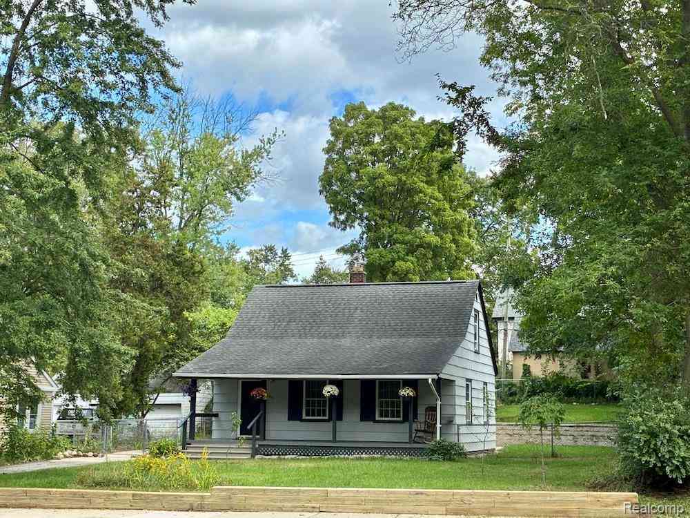 Homes For Sale - 2551 Platt Road <br/> Ann Arbor, MI 48104